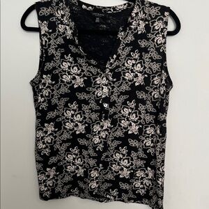 Lucky Brand Black and White Floral sleeveless Blouse
